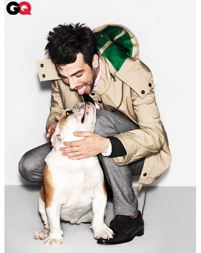 Cute picture of Jay Baruchel and his english bulldog